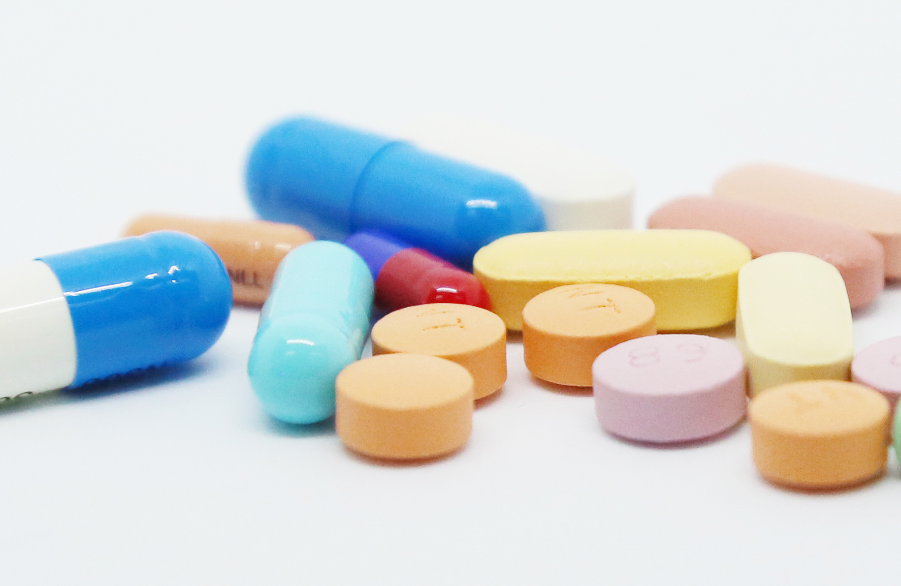 盐酸美金刚缓释胶囊